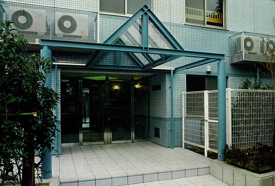 クラリオン商事 大倉山独身寮(横浜市港北区) RC壁式構造 地上3階建